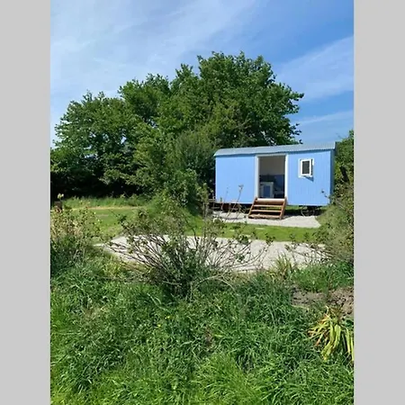 Apple Tree Hut Apartment Tenby Exterior photo
